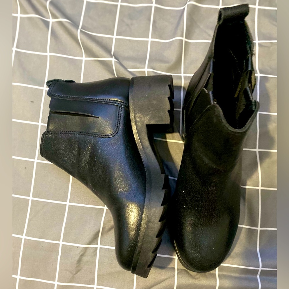 Andrea boots with chunk heels
